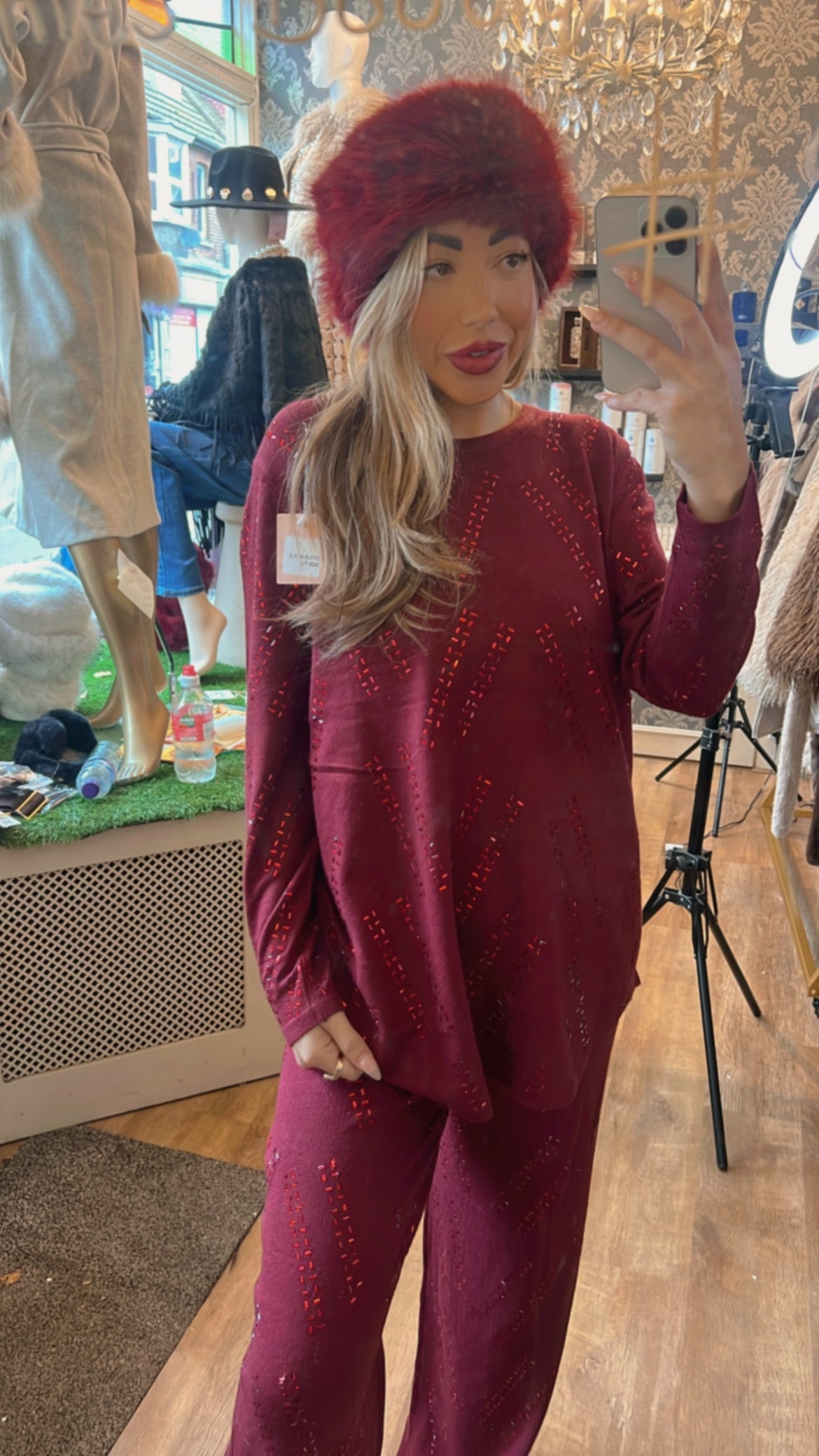 Hannah glitz loung wear (Size 10-20)