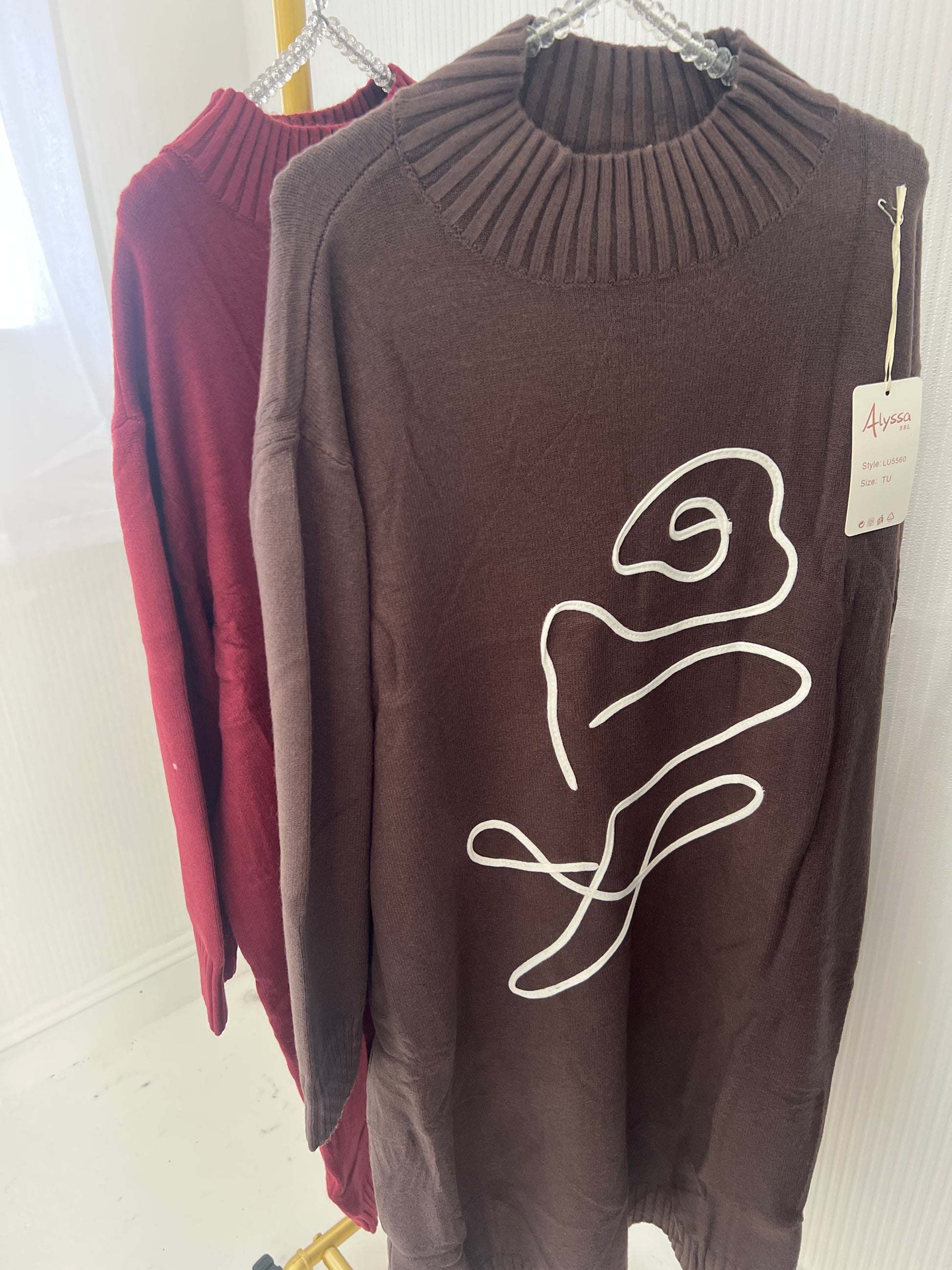 Embroidery jumper dress (size 10-20)