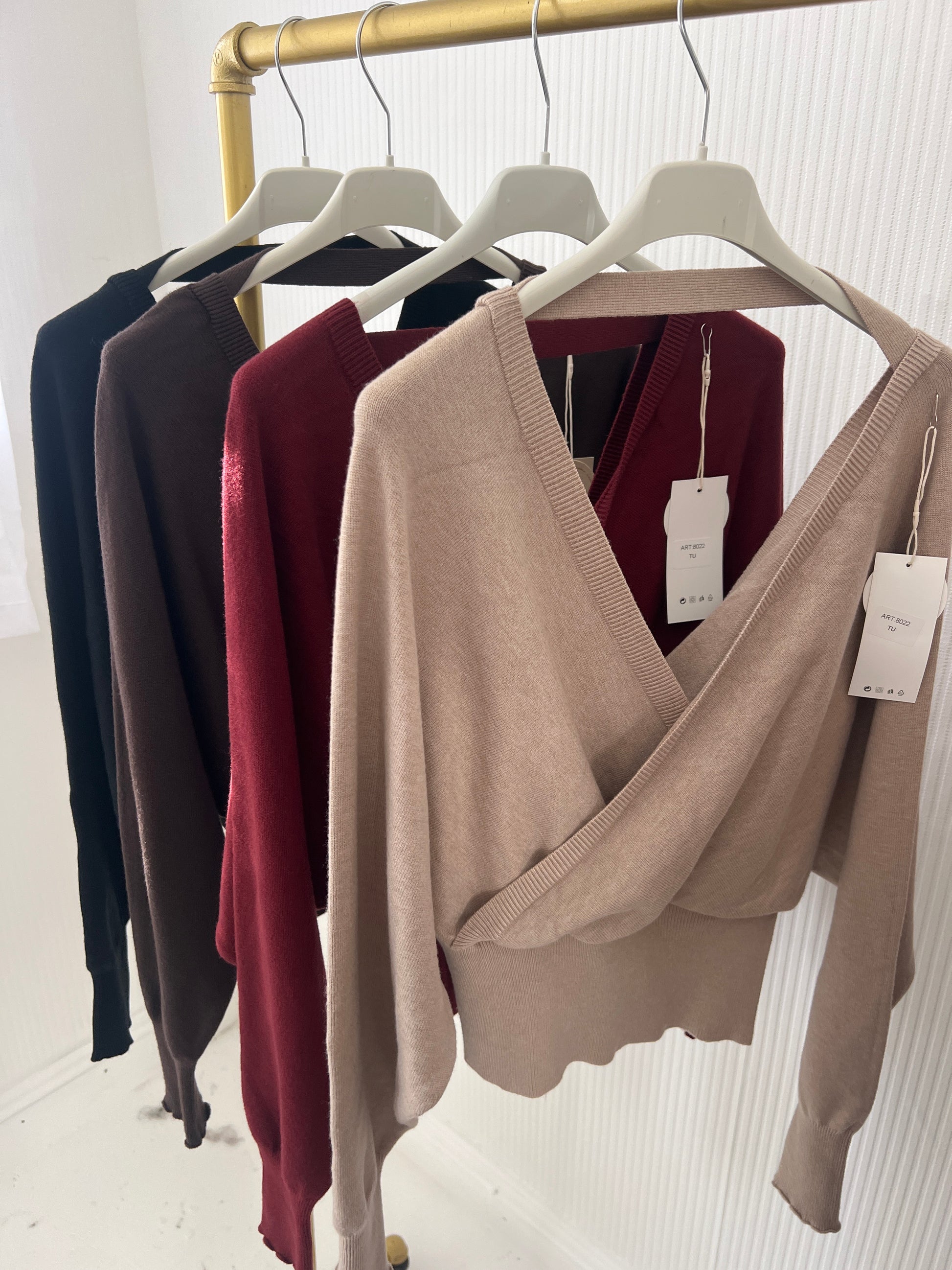 Wrap over cropped top (size 8-20)