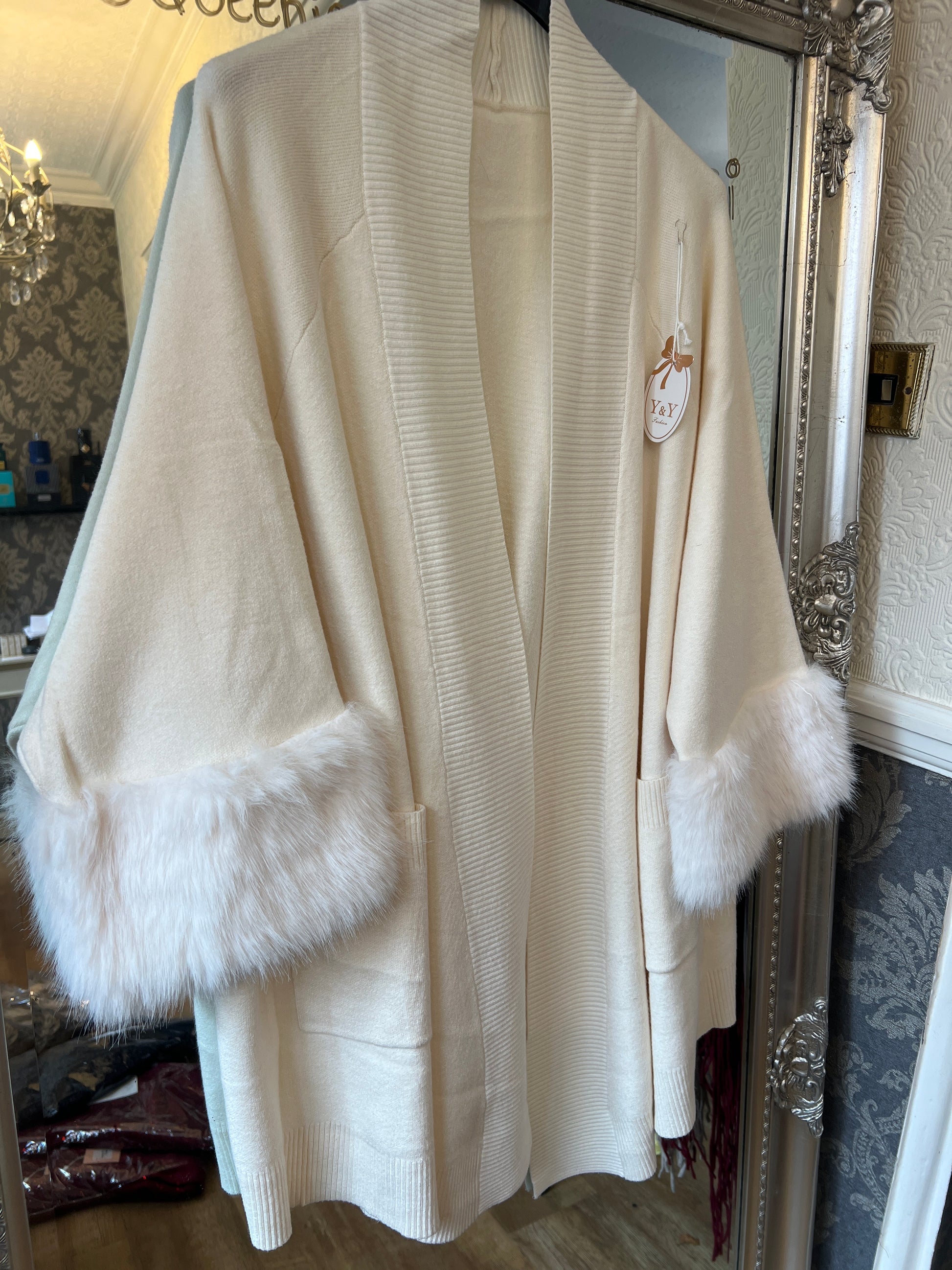 Fur cuff oversized cardigan