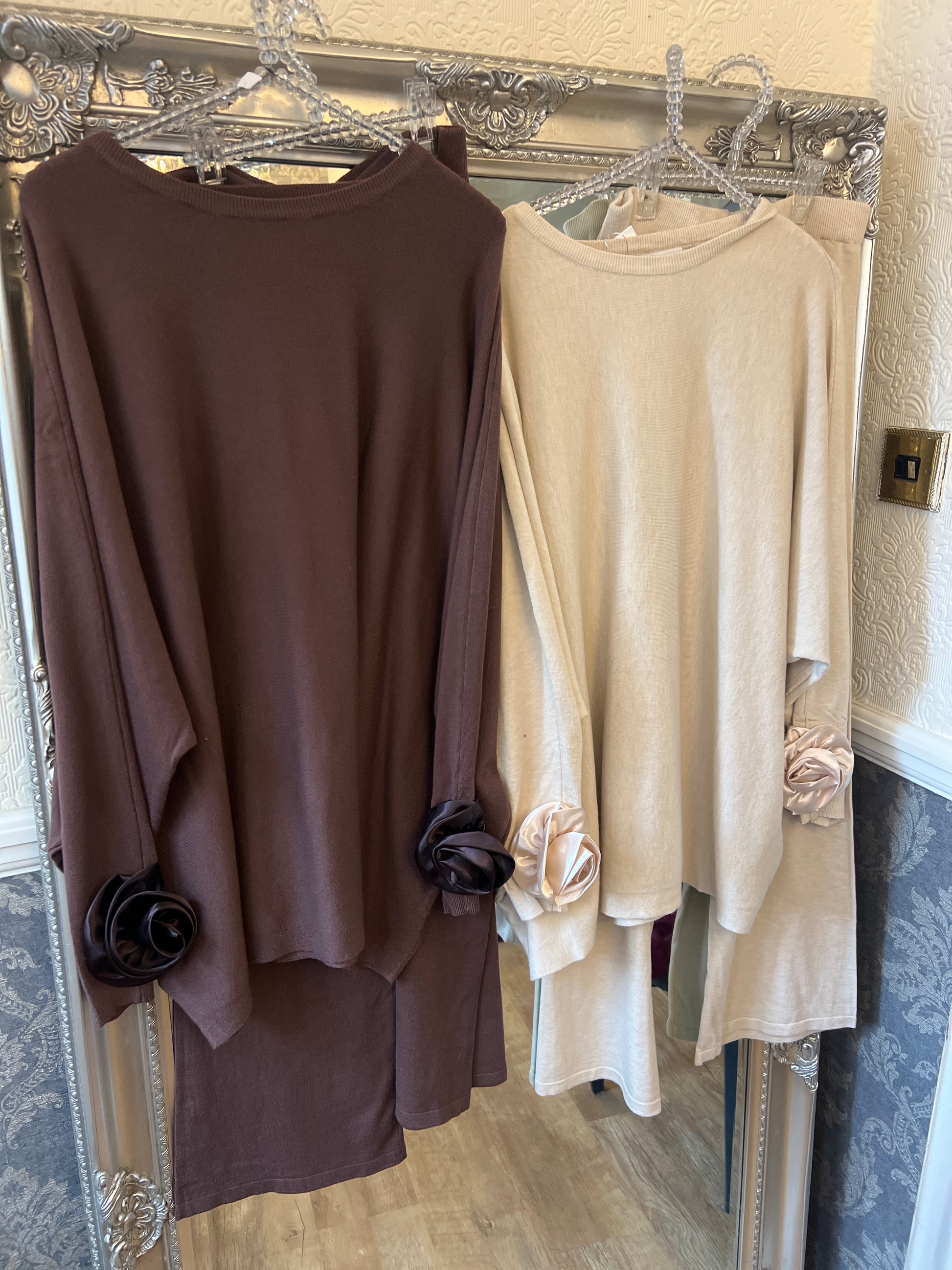 Rosie lounge wear (size 10-20)