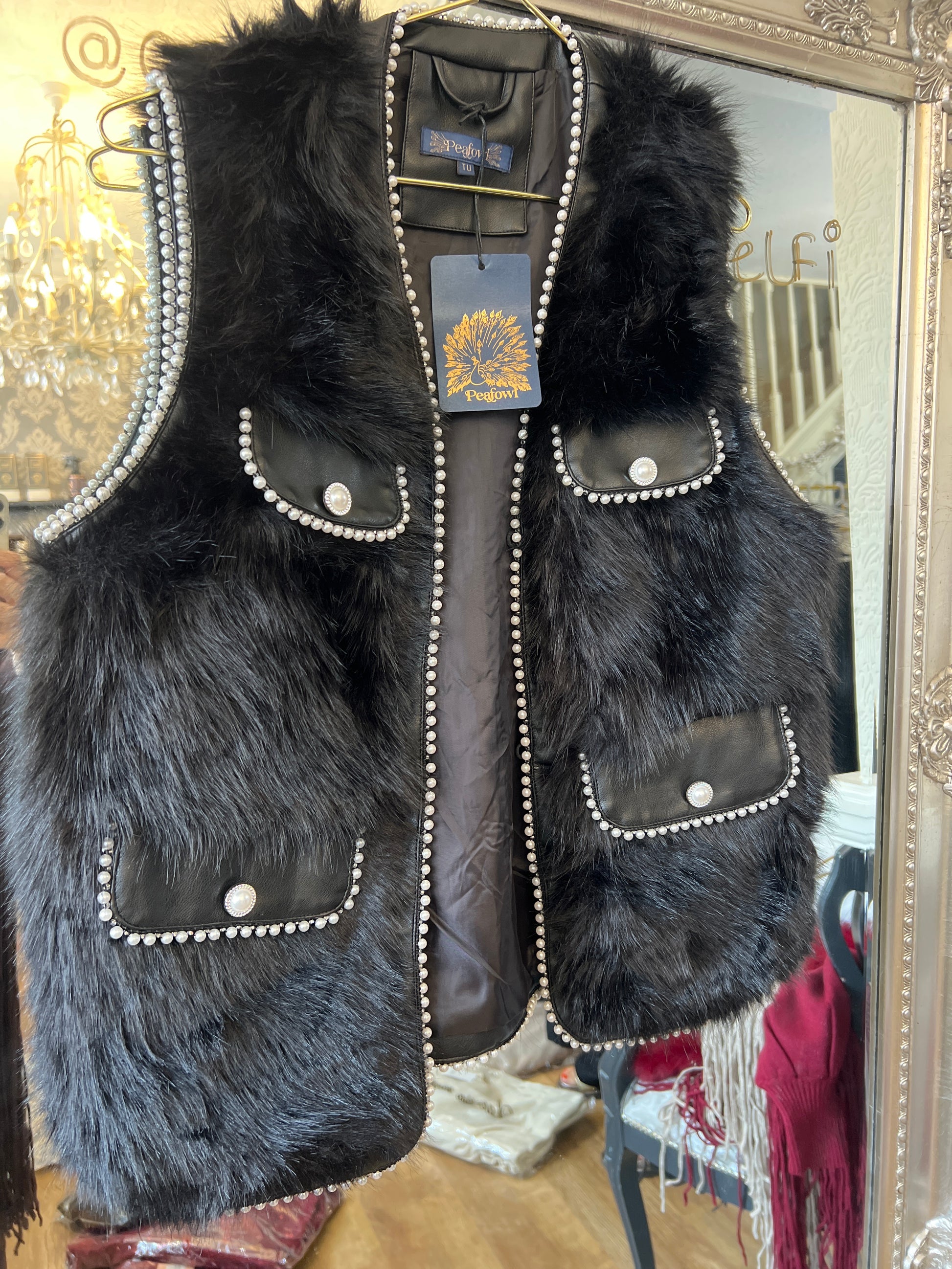 Black Fur pearl Gillet (size 8-14)