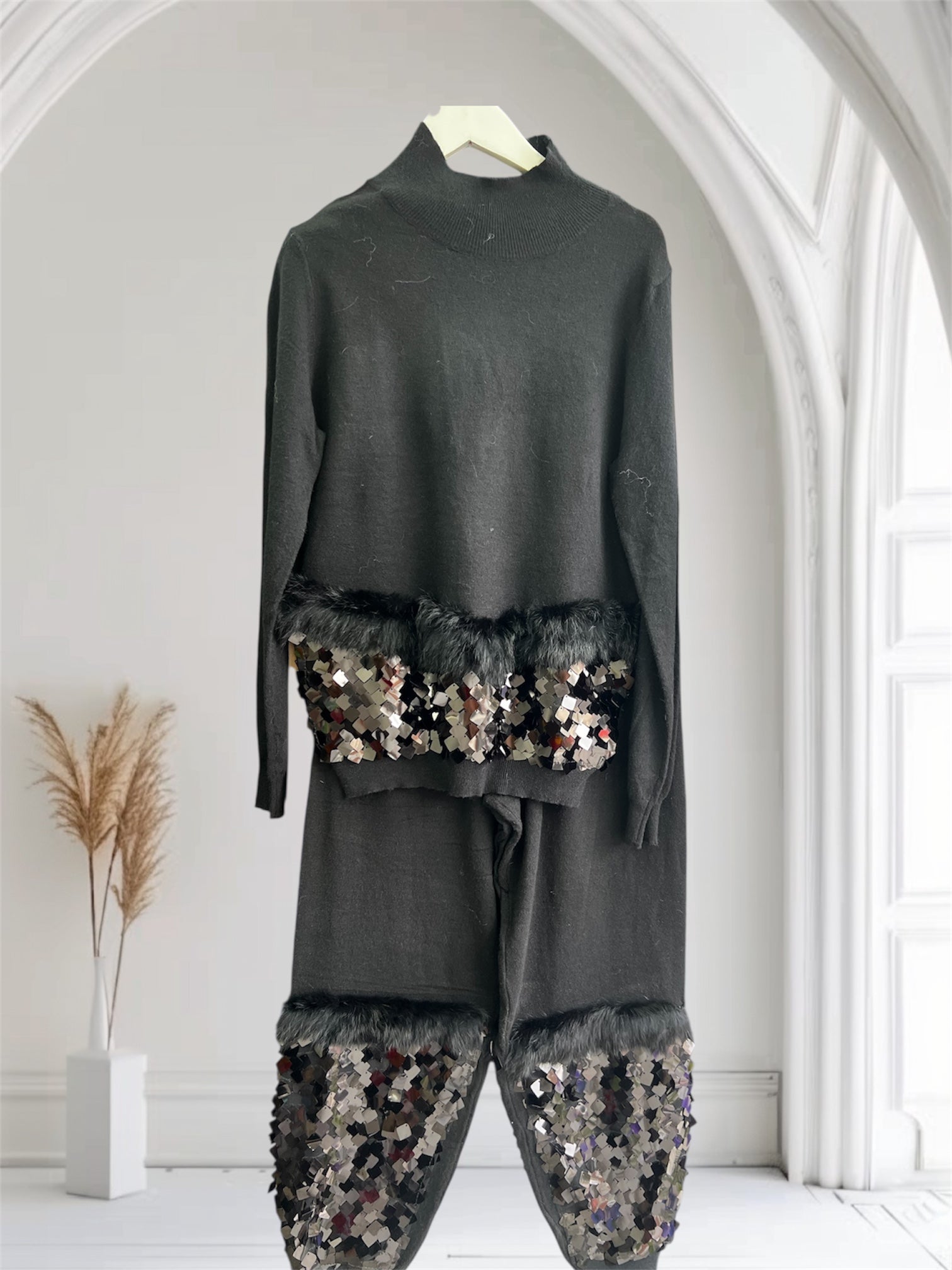 Mariella fur sequin Co ord (size 8-14)