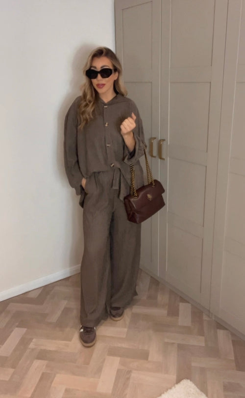 Basic button up long line co ord (Size 10-20)