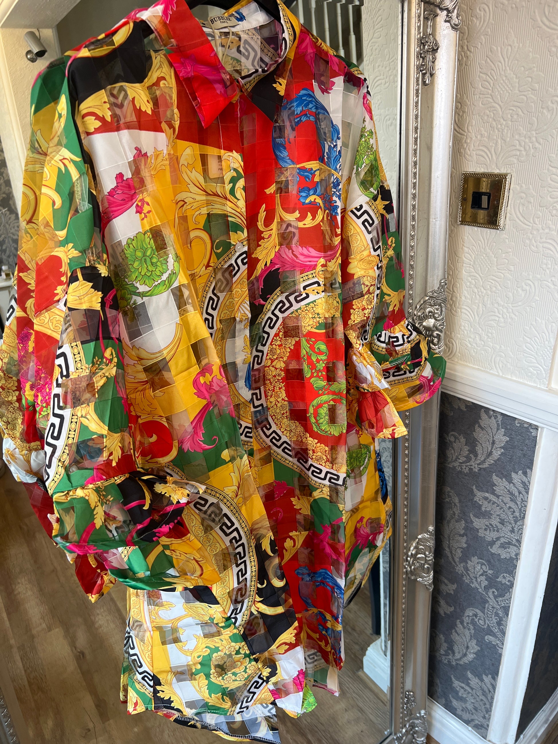 Jayne coloured shirt
