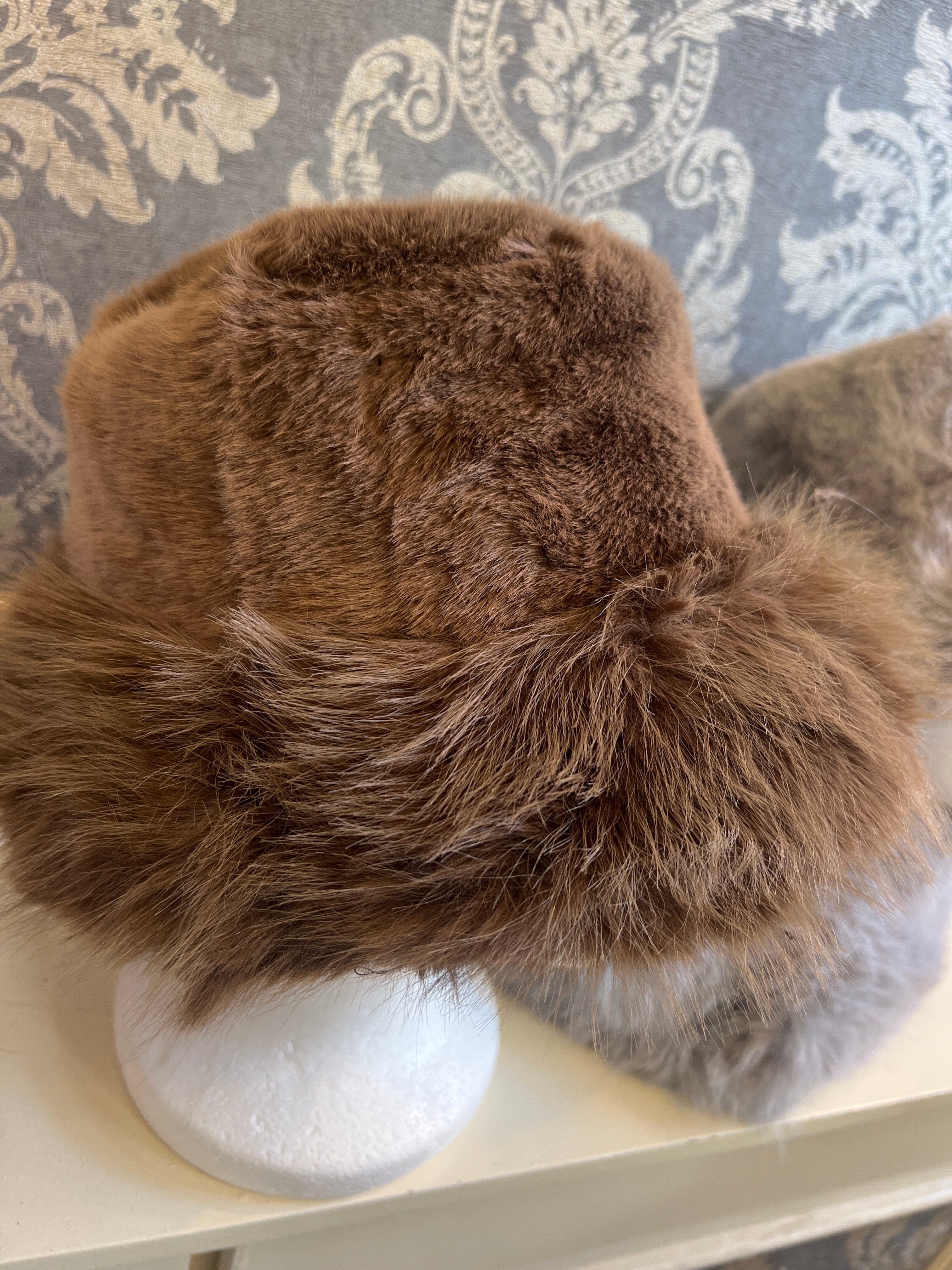 Fur hat one size