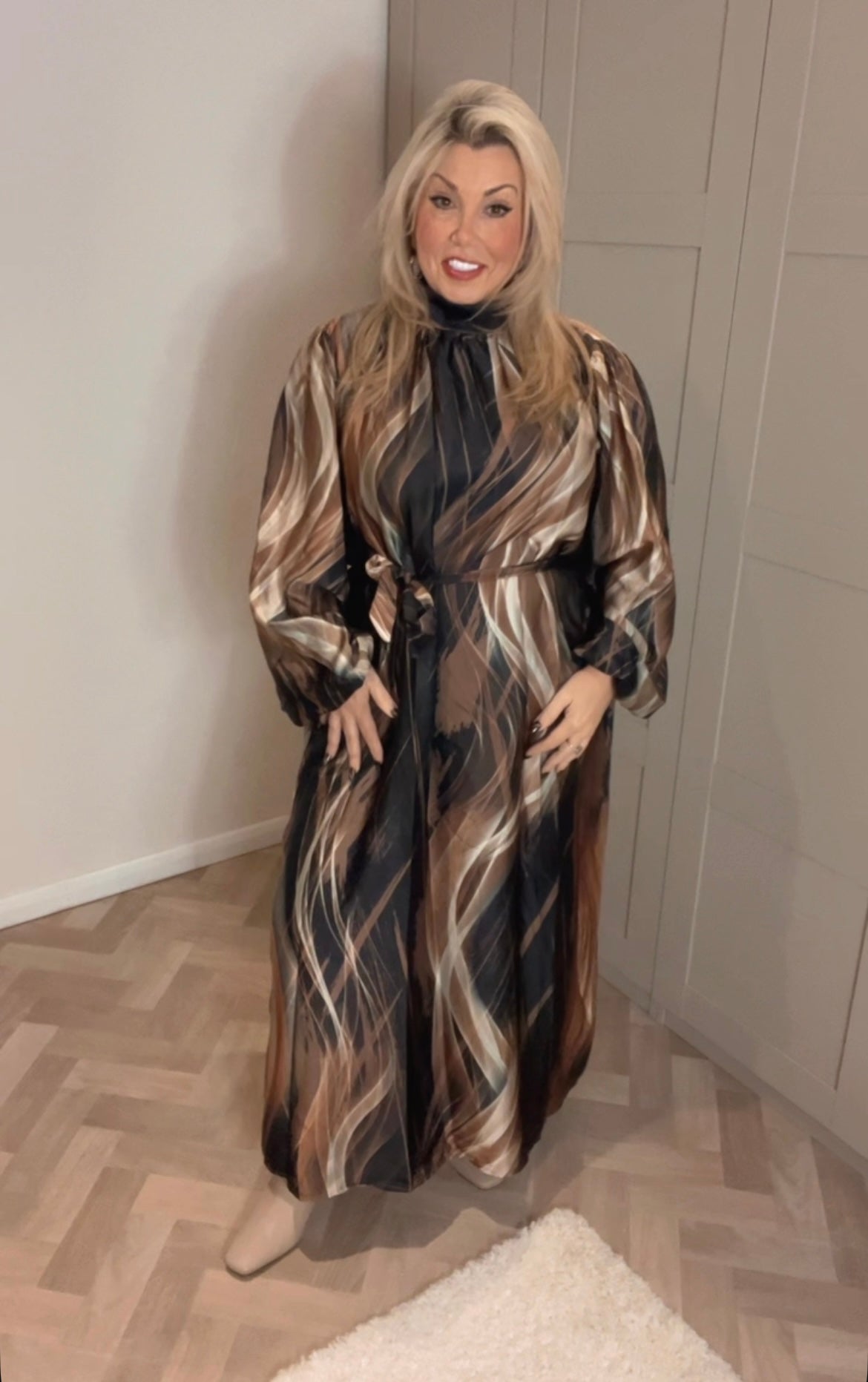 Mable belted dress (Size 12-20)