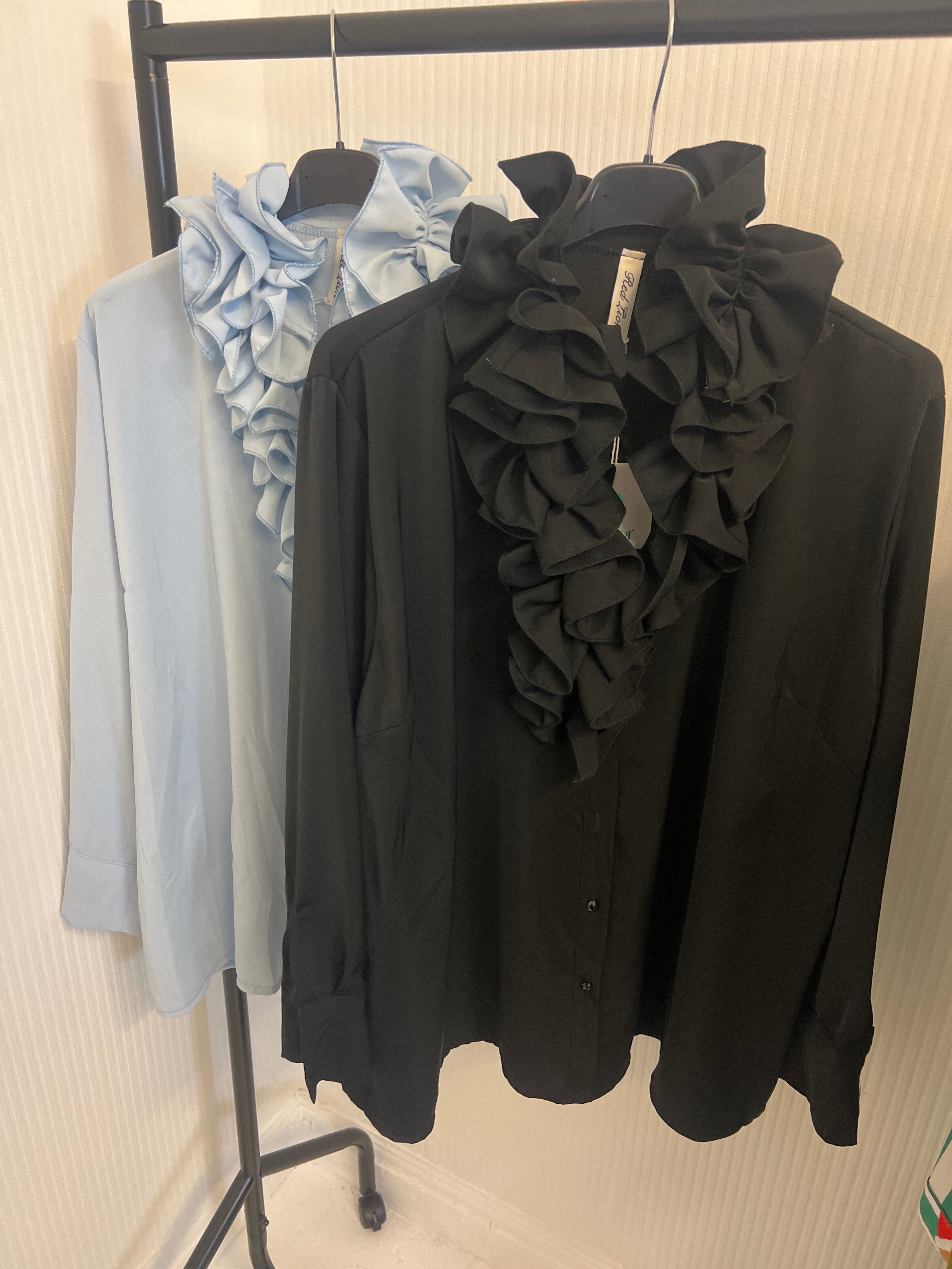 Ruffle oversized blouse (Size 12-22)