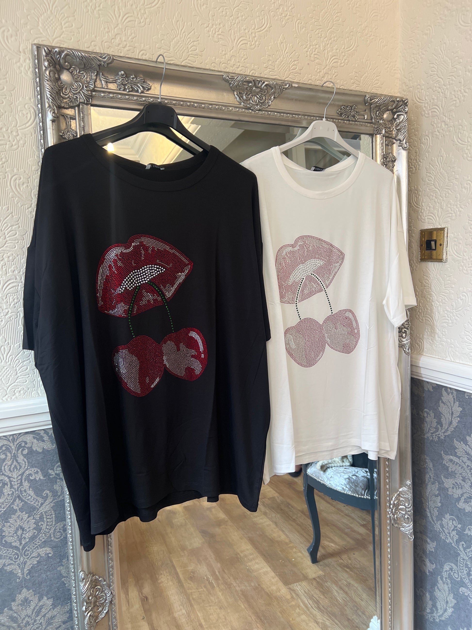 Cherry plus size Tee