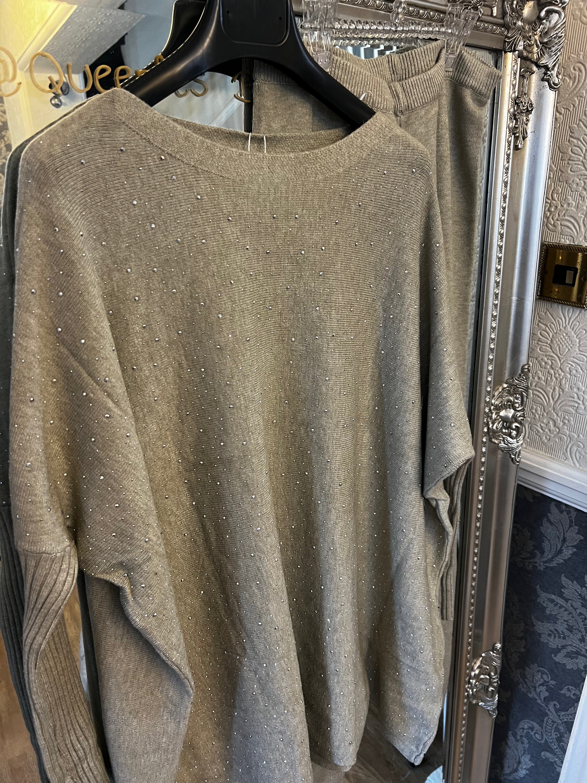 Sparkle co ord (Size 10-22)