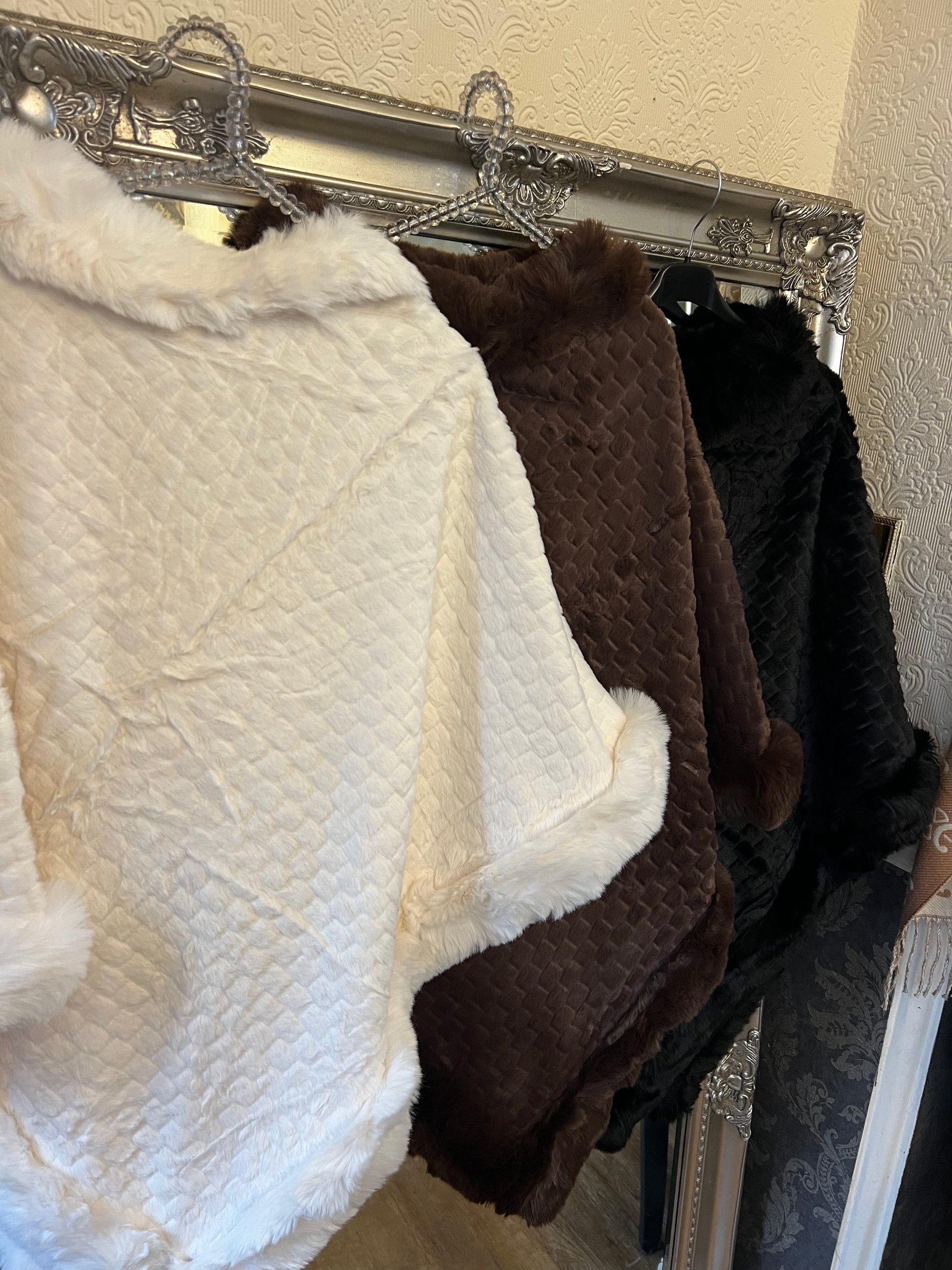 Fur poncho (one size fits all)