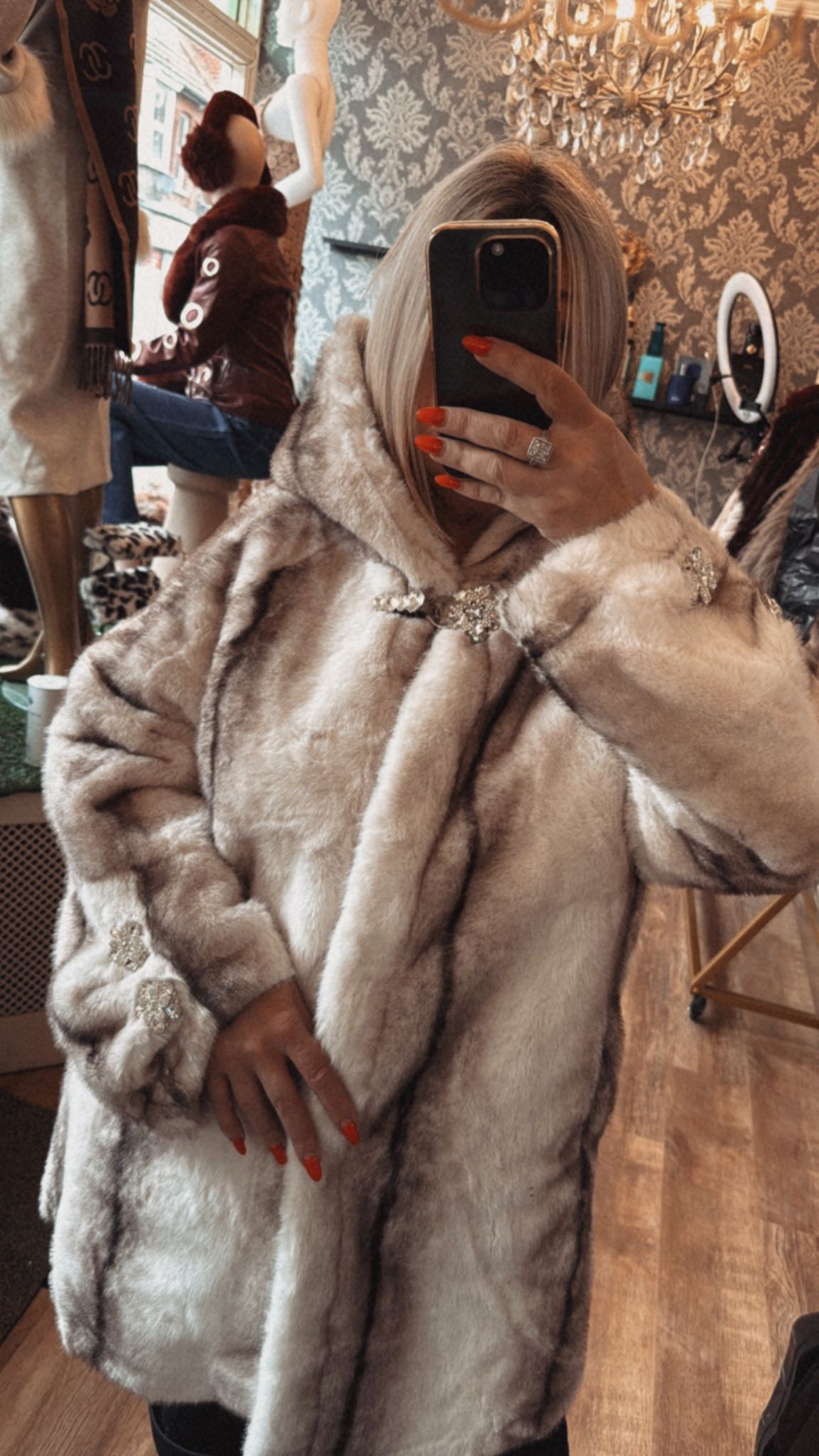 Penelope faux fur coat