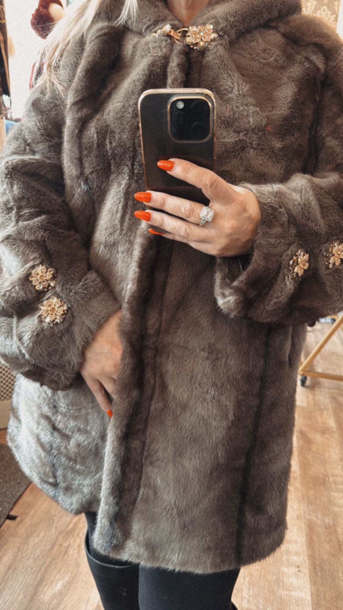 Penelope faux fur coat